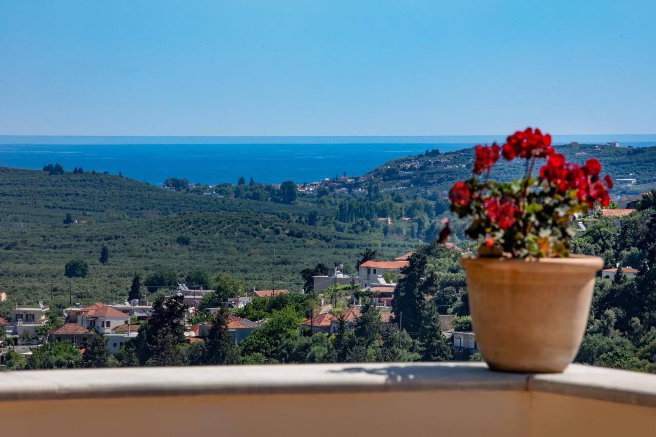 Makhairoí Villa Erontas - Private Heated Jacuzzi מראה חיצוני תמונה