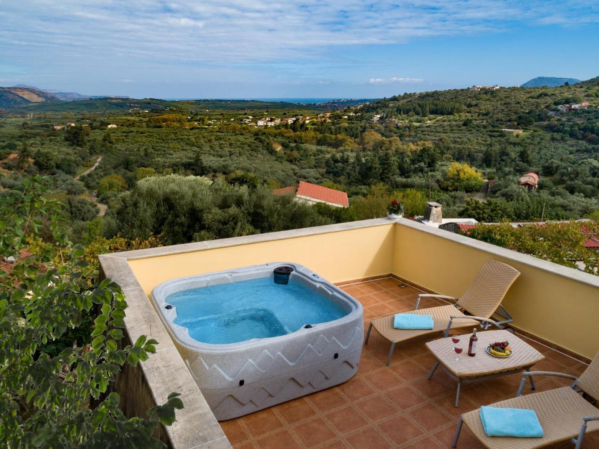 Makhairoí Villa Erontas - Private Heated Jacuzzi מראה חיצוני תמונה