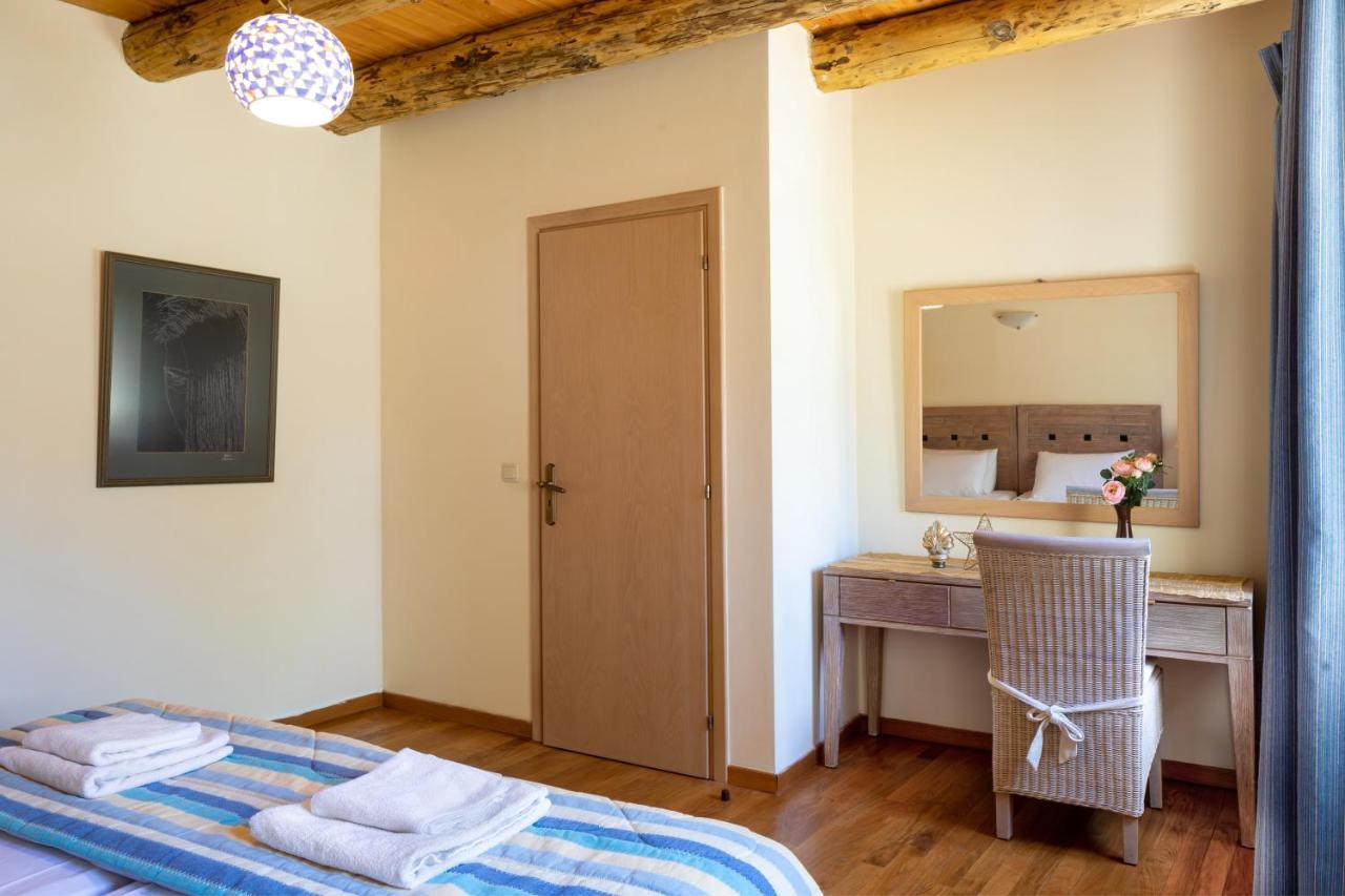 Makhairoí Villa Erontas - Private Heated Jacuzzi מראה חיצוני תמונה